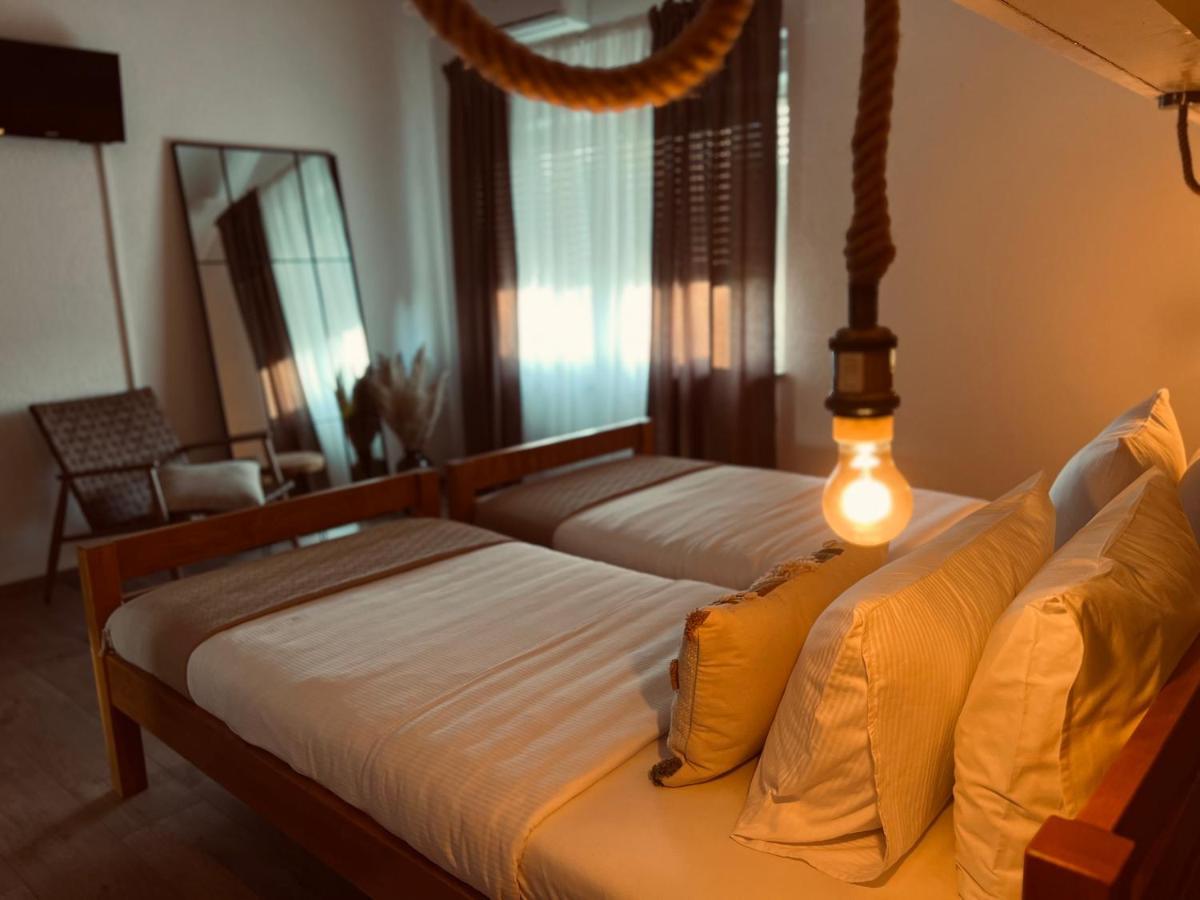 Rooms Mirabella Rakovica Εξωτερικό φωτογραφία